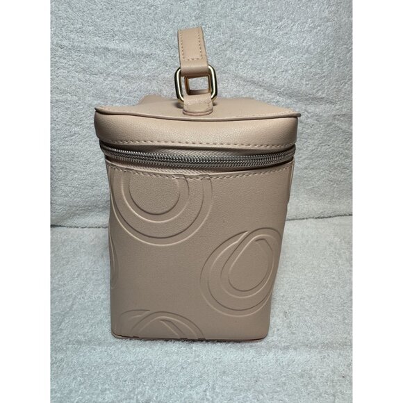 Monat Embossed Pink Makeup Bag Travel Case With Top Handle & Zipper Closure - Picture 2 of 6